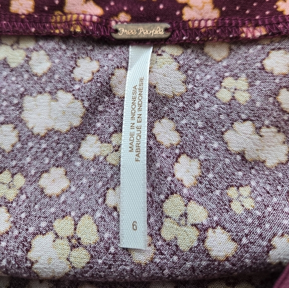 Free People IRL Mini Skirt Sz 6 Purple With Pink Flowers Side Zip Summer Days - Picture 10 of 12